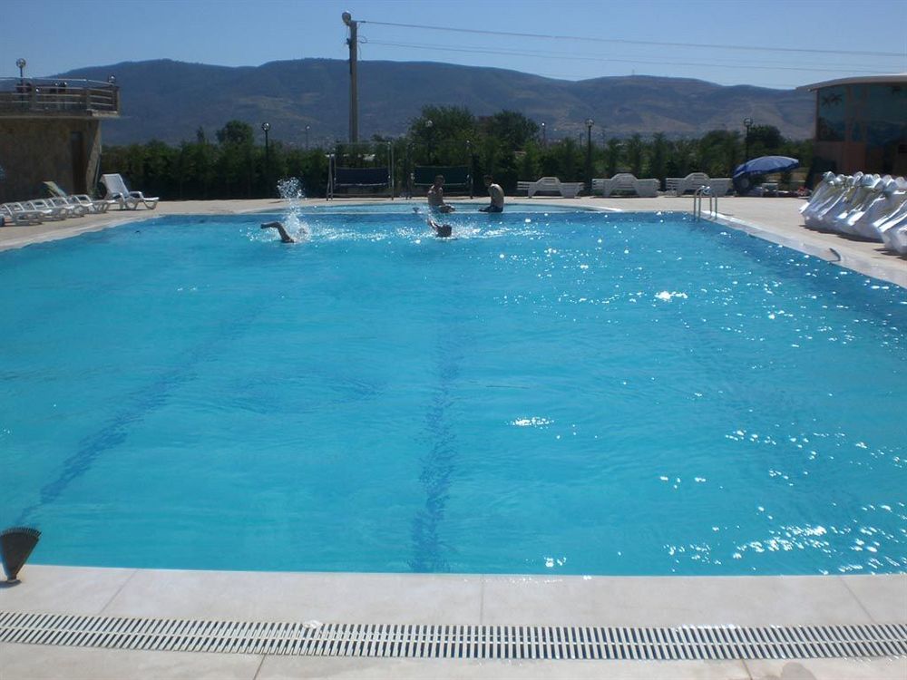 Metropolis Hotel Torbalı Zewnętrze zdjęcie
